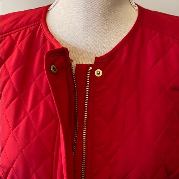 Women's Talbots Red Quilted Jacket with Snap Closure Medium - Picture 2 of 8